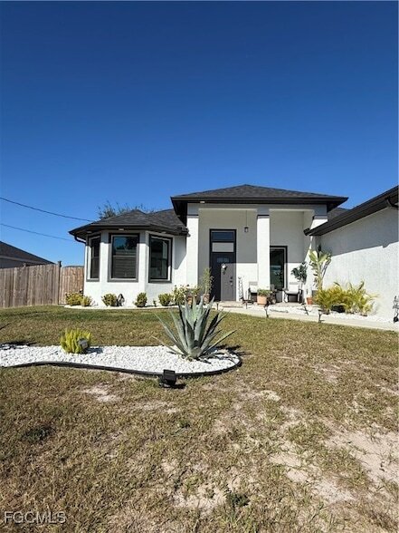 Building Photo - 3800 10th St W