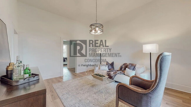 Building Photo - 112 High St