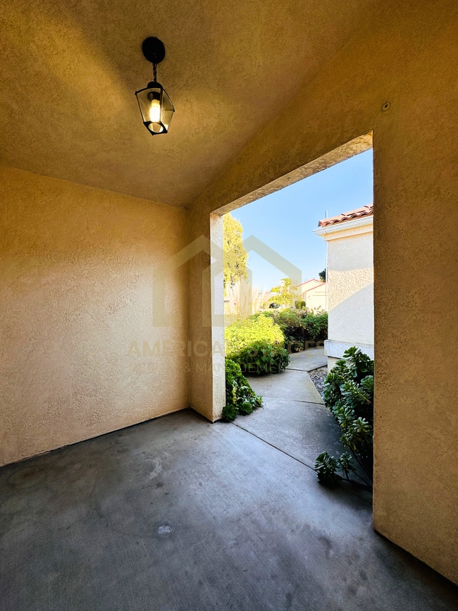 Building Photo - 4281 Ridgecrest St