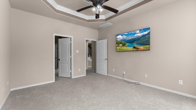 Building Photo - 14807 Diane Manor Ln