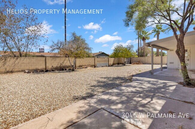 Building Photo - 3046 W Palmaire Ave