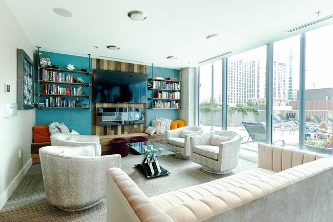 Building Photo - Downtown Luxury Living at The Encore