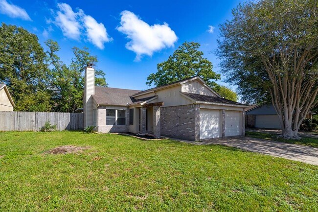 Building Photo - 18326 Autumn Trails Ln