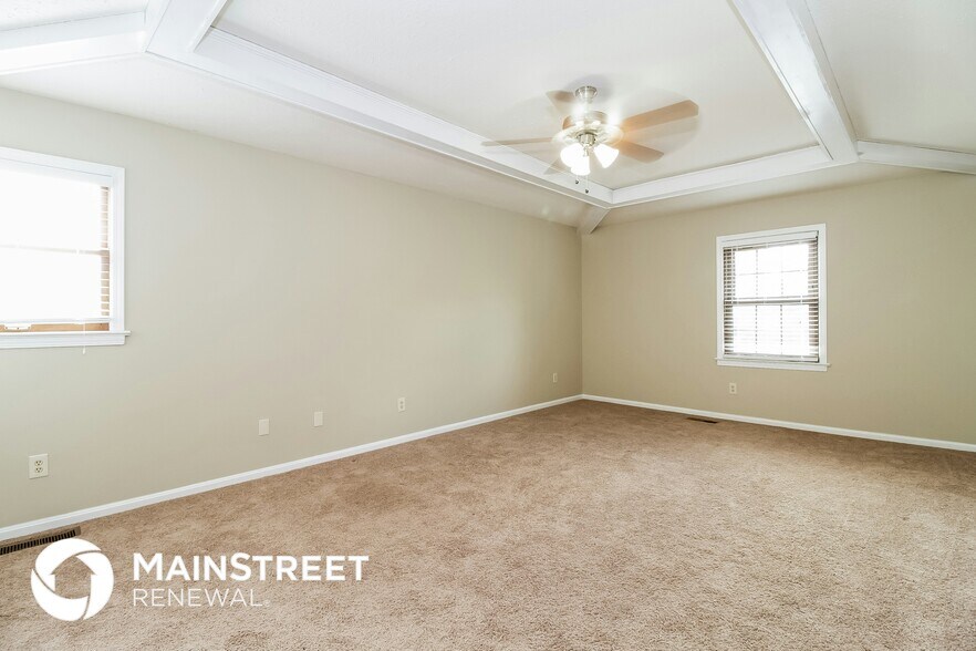 Building Photo - 8105 Thornwood Rd