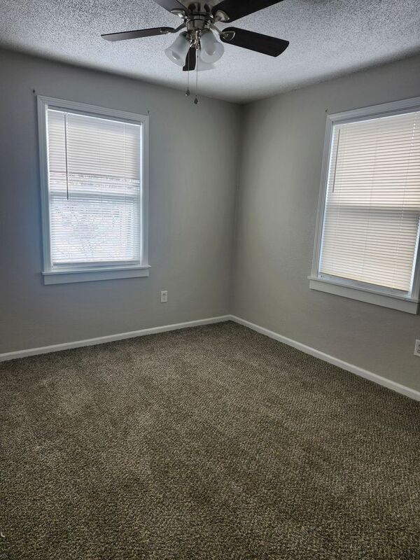 Building Photo - 1720 S Sterling Ave