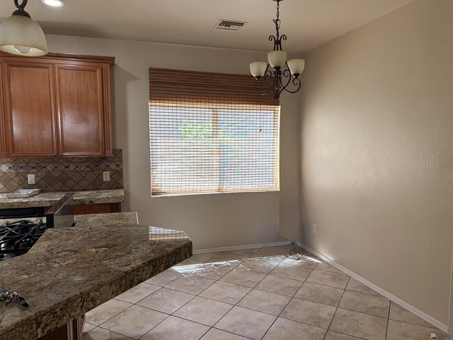 Building Photo - 4568 W LA QUINTA Ln