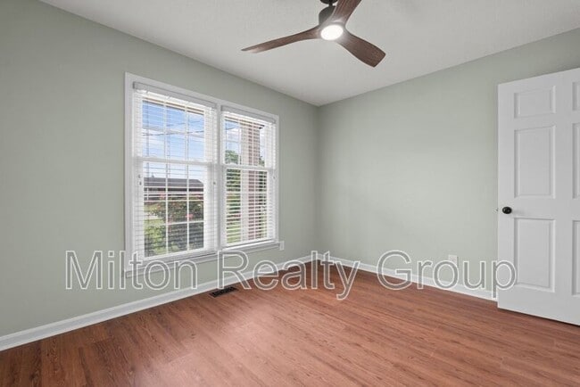 Building Photo - 1505 Fairview St