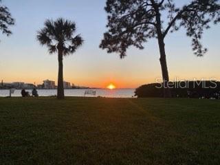 Building Photo - 2700 Bayshore Blvd