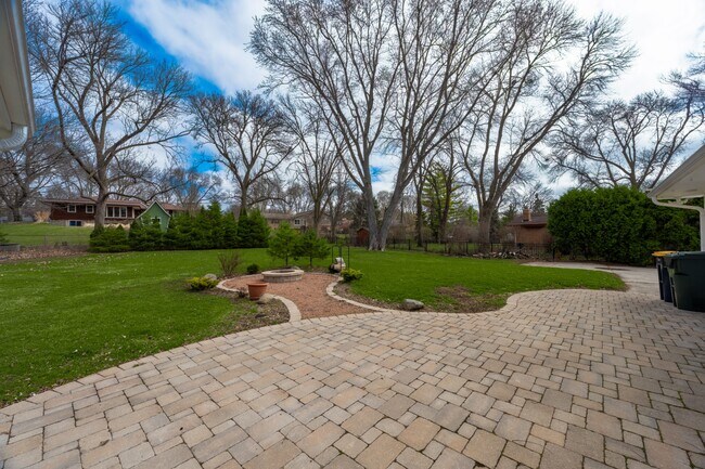 Building Photo - 2428 S Root River Pkwy