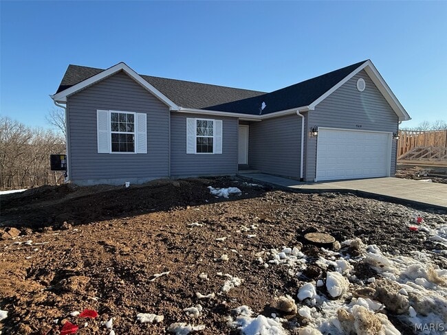 Building Photo - 9618 Maple St