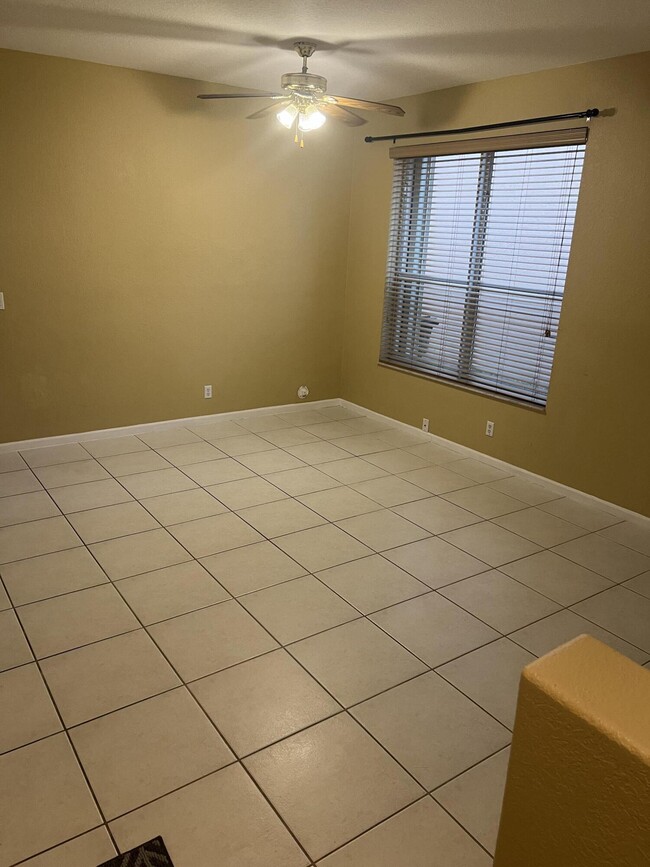 Building Photo - 4434 Lake Lucerne Cir