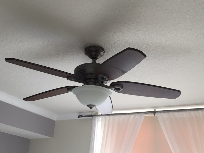 Building Photo - 4242 NW 2nd St