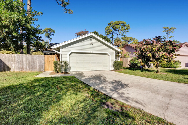 Building Photo - 12655 Timber Ridge Cir