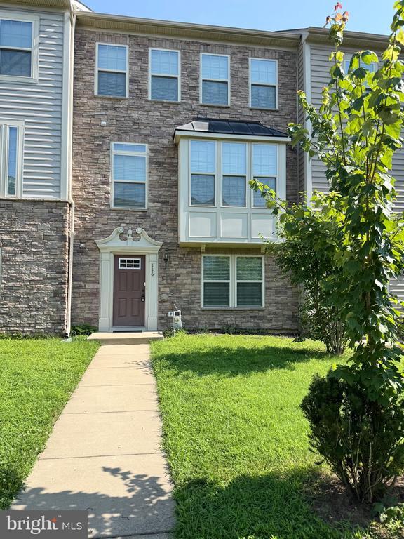 Primary Photo - 116 Sweetgum Ct