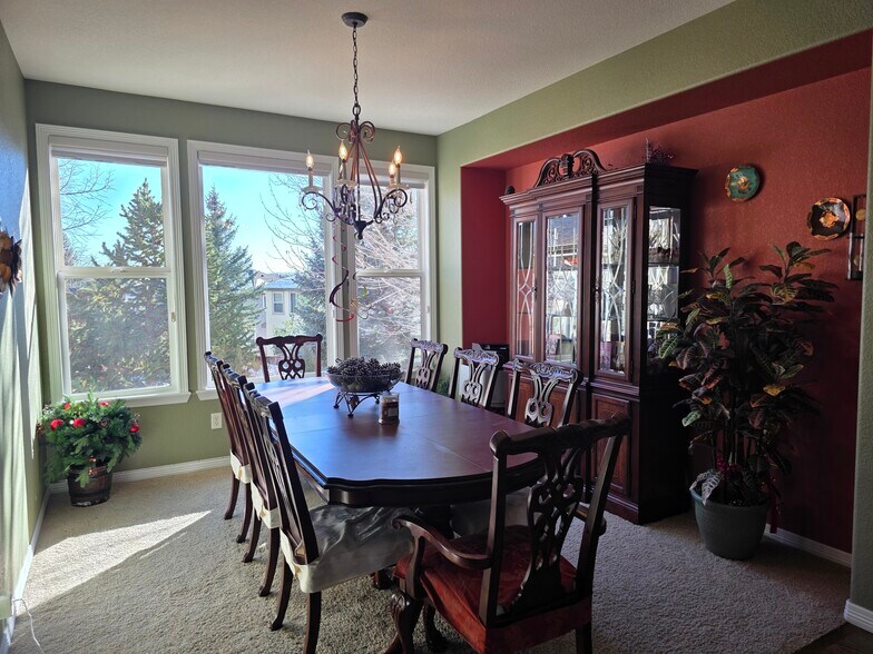 Building Photo - 9536 W Avalon Dr