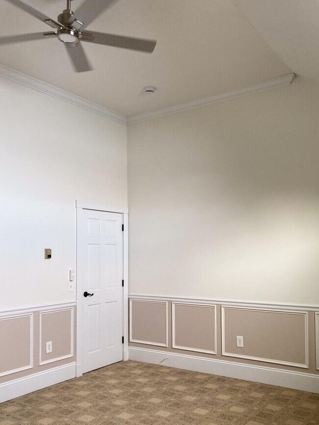 Building Photo - 38 Pebble Beach Rd