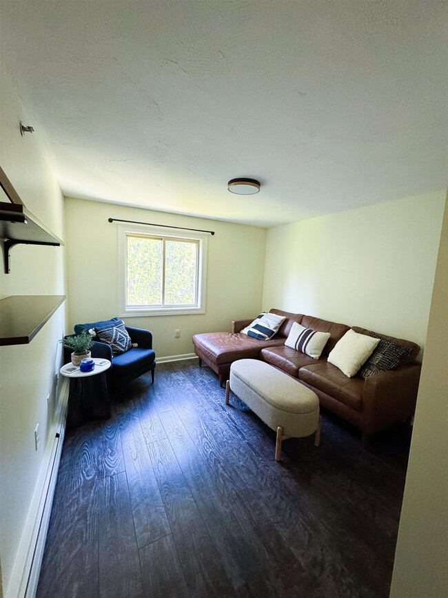 Building Photo - 98 Tideview Dr