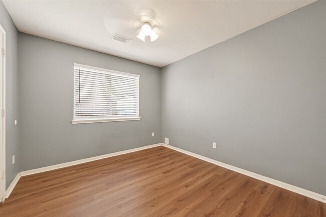 Building Photo - 10619 Goodrum Rd