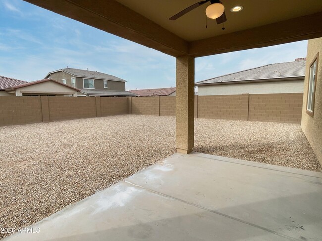 Building Photo - 15683 W Morning Glory St