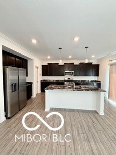 Building Photo - 1105 Bent Br Ln