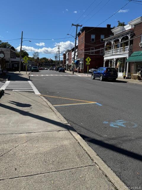 Building Photo - 282 Main St