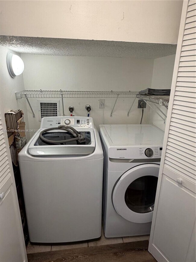 Building Photo - 13914 SW 178th St