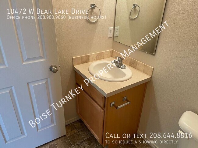 Building Photo - 10472 W Bear Lake Dr