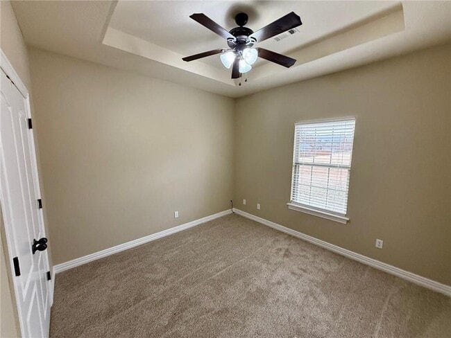 Building Photo - 4221 Zion Valley Dr