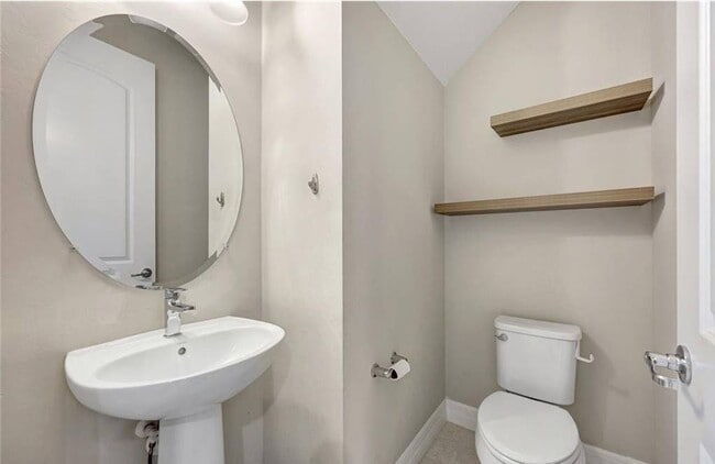 Building Photo - 7265 Wilton Dr N