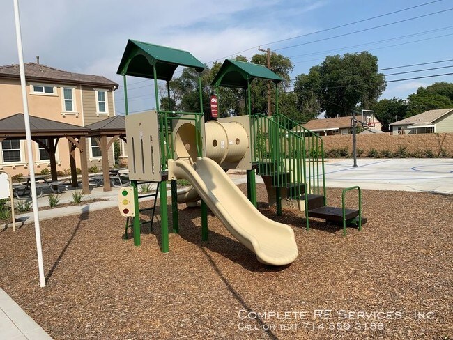 Building Photo - 7803 Marbil Ln