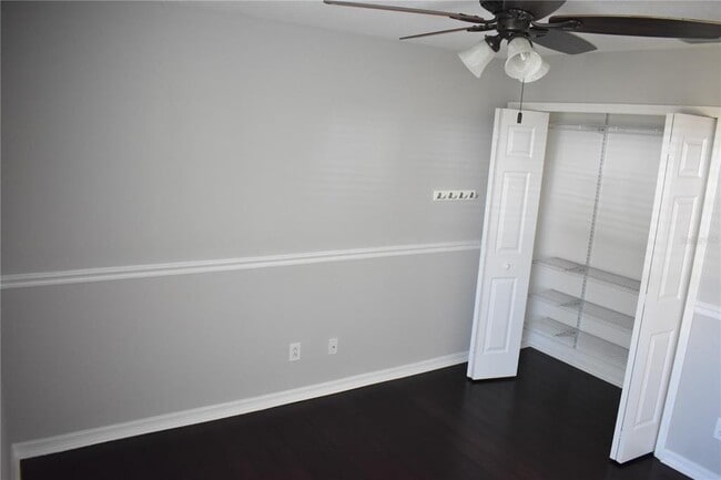 Building Photo - 2132 Brandon Park Cir