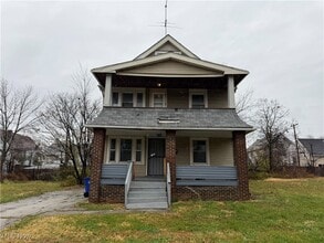 Building Photo - 11205 Notre Dame Ave