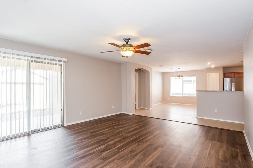 Building Photo - 3674 W Yellow Peak Dr