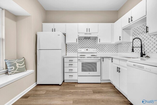 Building Photo - 108 Bentworth Ln