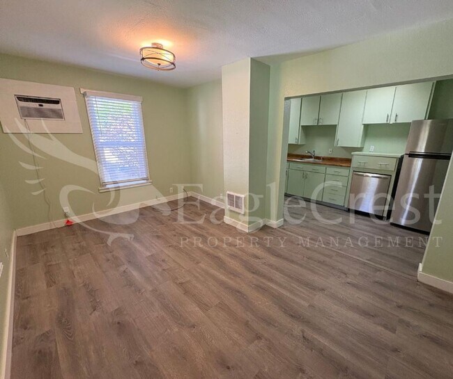 Building Photo - 630FRISCO