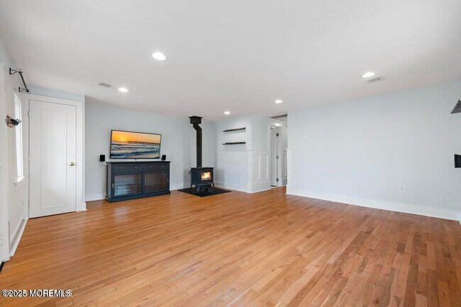 Building Photo - 108 Hamilton Ave