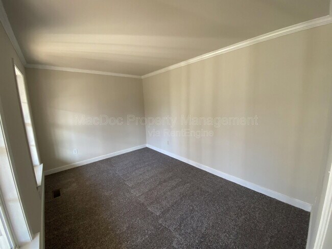 Building Photo - 4106 Parapet Ct