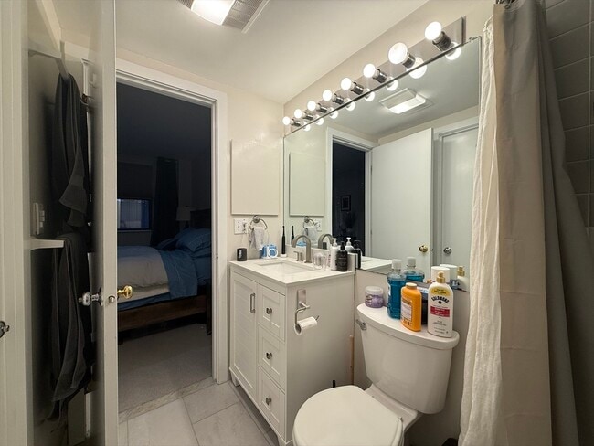 Building Photo - 18-20 E Springfield St