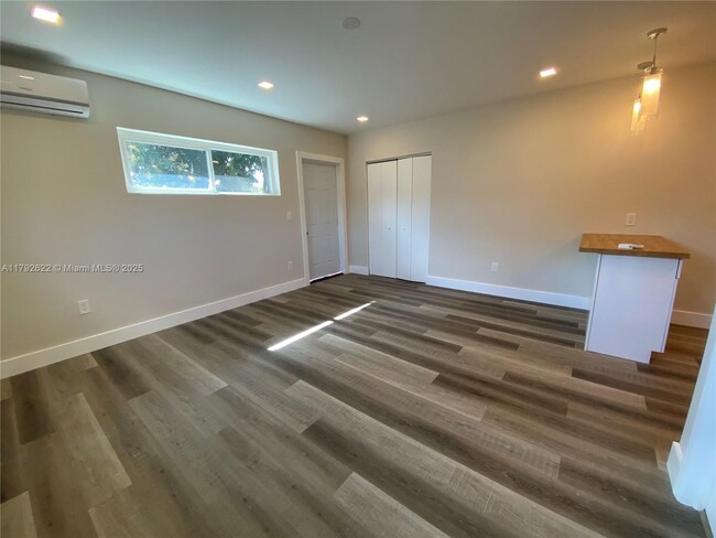 Building Photo - 1170 NW 58th St