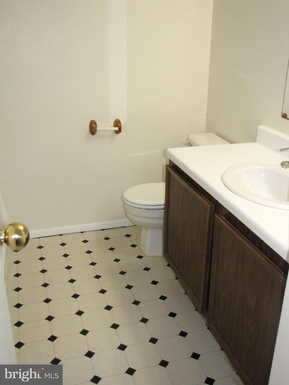 Building Photo - 5844 Rock Forest Ct