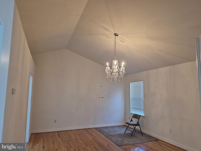 Building Photo - 11701 Fair Oaks Way