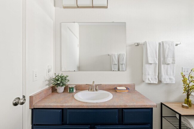 Building Photo - New Home in With Historic Charm in Coveted Garfield District