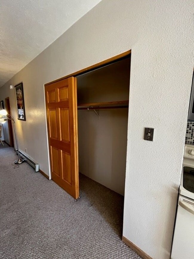 Building Photo - Long Term Rental- Timber Ridge Condos #504A