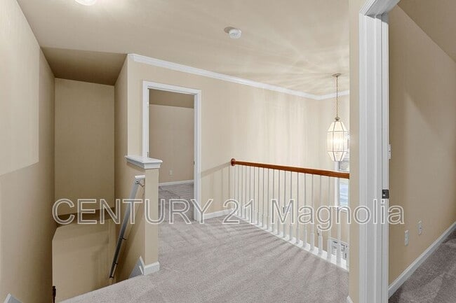 Building Photo - 2203 Grandwood Ln