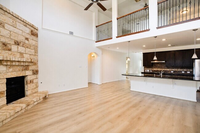 Building Photo - 3303 Belmont River Ln