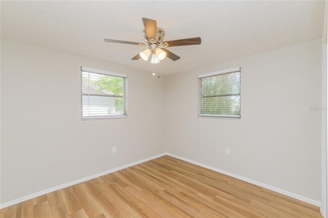 Building Photo - 5606 Andrea Dr