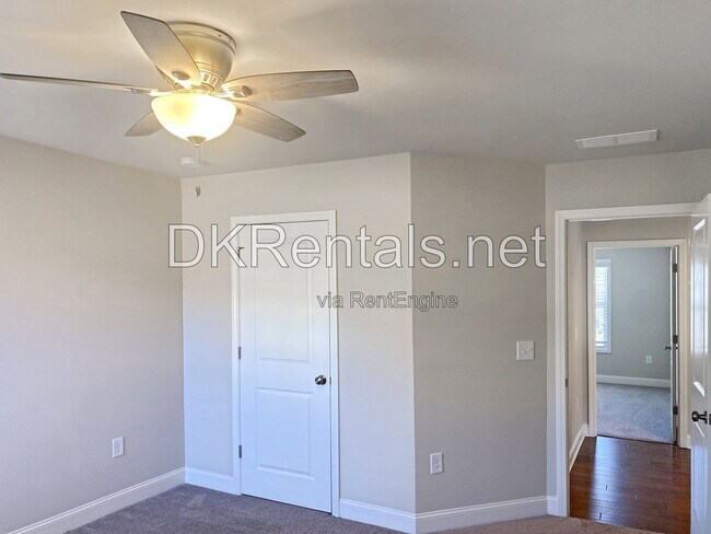 Building Photo - 582 Warrenton Run Dr