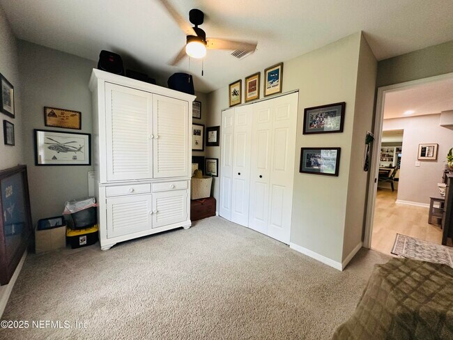 Building Photo - 14066 Inlet Dr