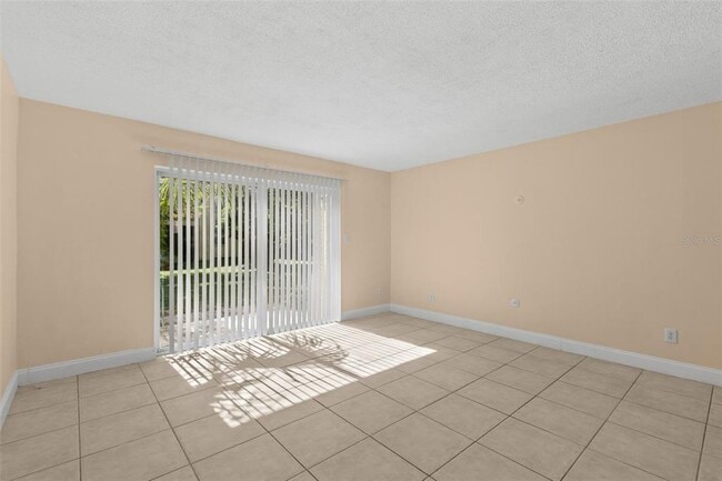 Building Photo - 7509 Fragancia Ct