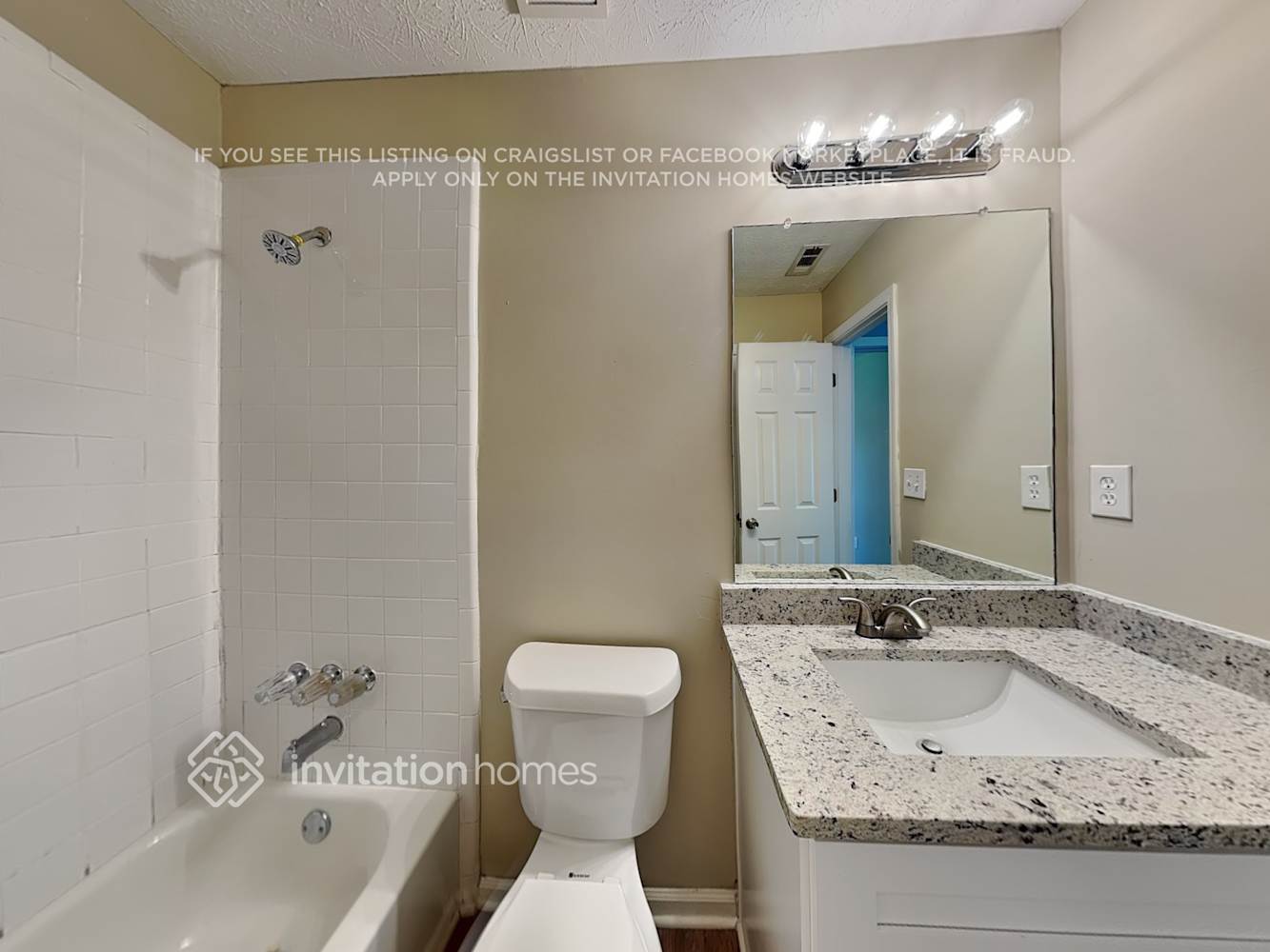 Building Photo - 3925 Riversong Dr NW